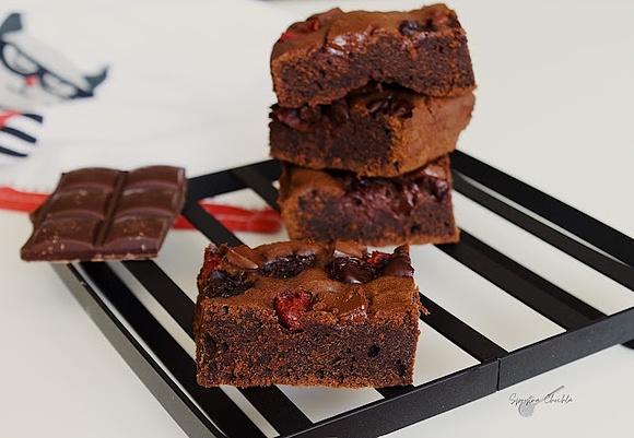Idealne brownie z mlecznej czekolady