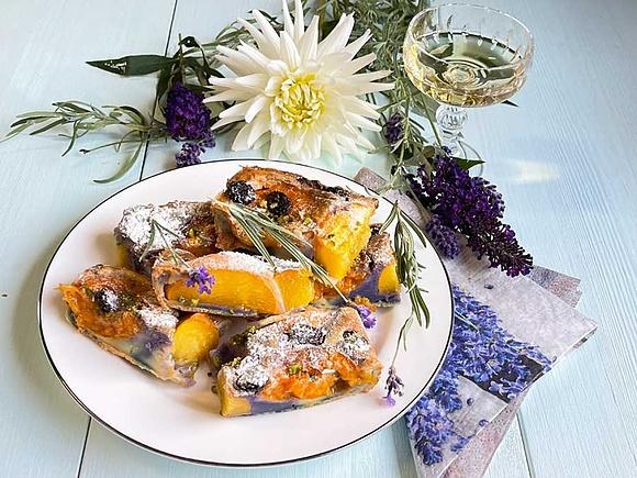 Clafoutis morelowy z lawendą