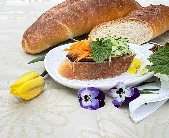 Chleb bánh mì wietnamski do sushi domowego