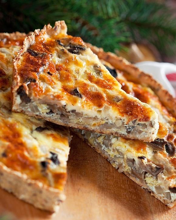 Tarta z kurczakiem i pieczarkami