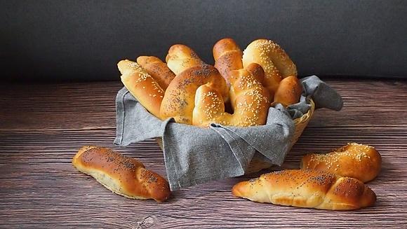 Paluchy i rogale na world bread day 2023