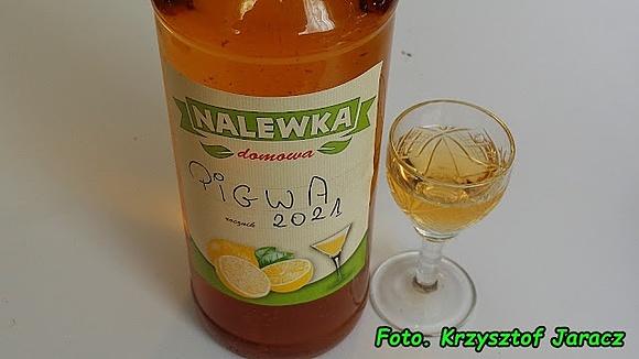 Aromatyczna nalewka z pigwy
