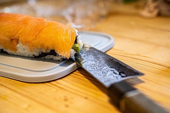 Noże Santoku japońska doskonałość i precyzja w kuchni