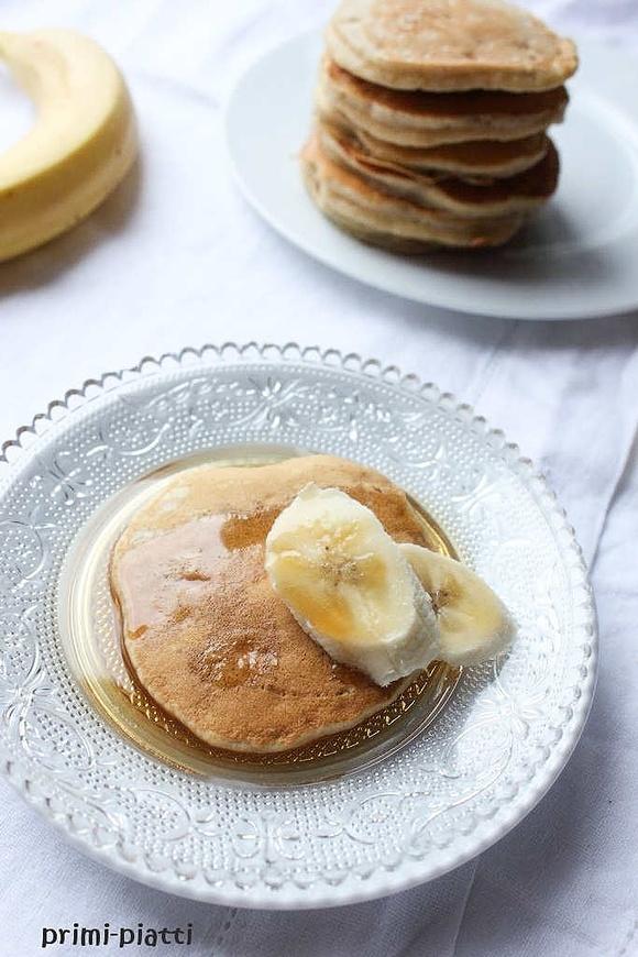 Placuszki bananowe – banana pancakes