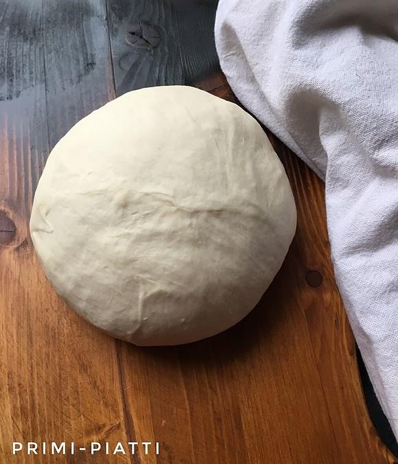 Ciasto na pizzę – świętujemy międzynarodowy dzień pizzy