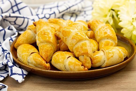 Rogaliki z dwóch składników z serkiem mascarpone