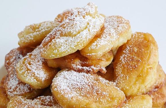 Szybkie jabłka w cieście