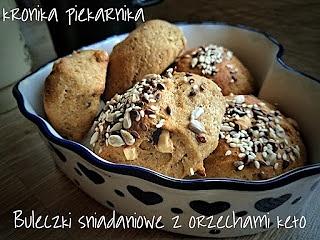 Bułeczki śniadaniowe z orzechami - keto