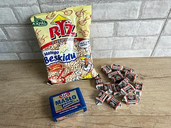 Szyszki z masą krówkową i ryżem preparowanym