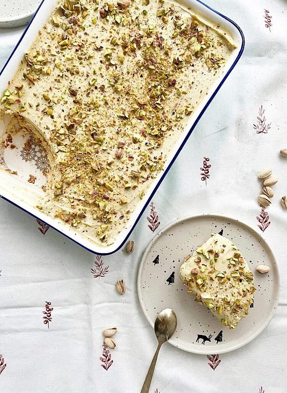 Tiramisu pistacjowe bez jajek