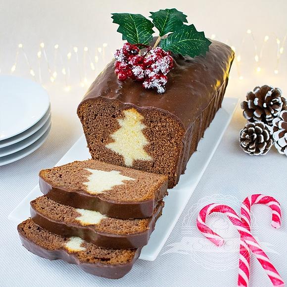 Świąteczna babka z choinką