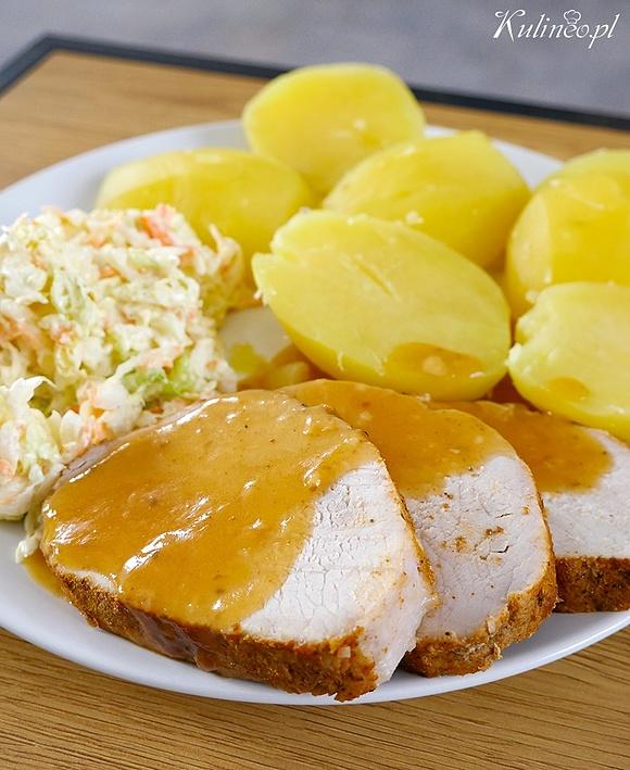 Schab w sosie własnym