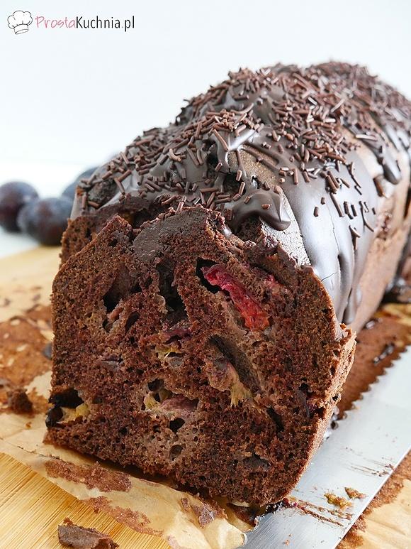 Ciasto czekoladowe ze śliwkami