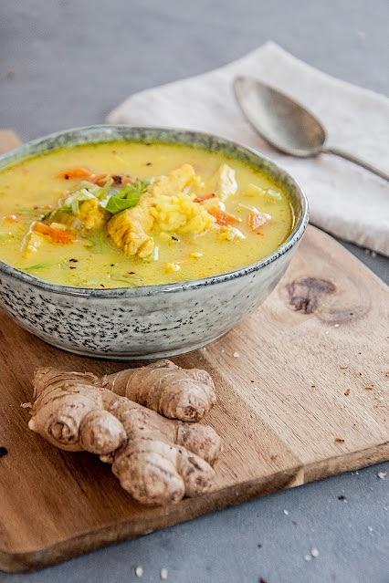 Zupa curry z kurczakiem
