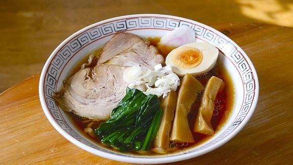 Ramen z łososiem
