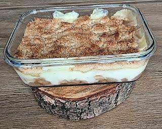 Jabłka z budyniem zapiekane pod kruszonką