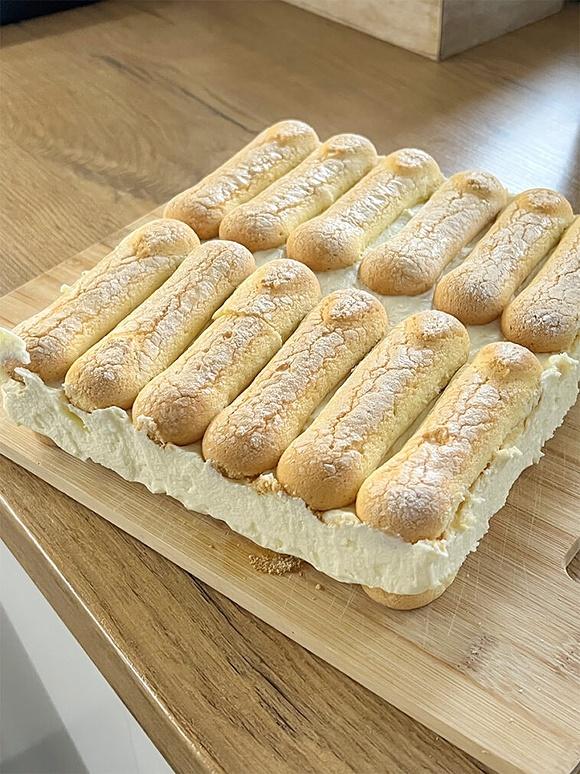 Ciasto z podłużnych biszkoptów