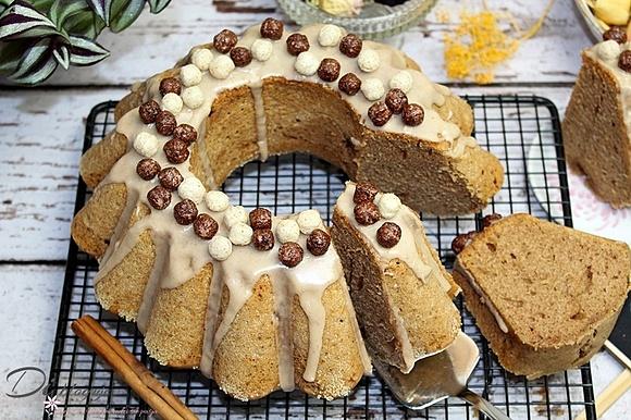 Babka cynamonowa na białkach