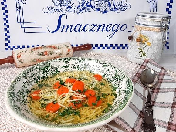 Rosół drobiowy na niedzielę