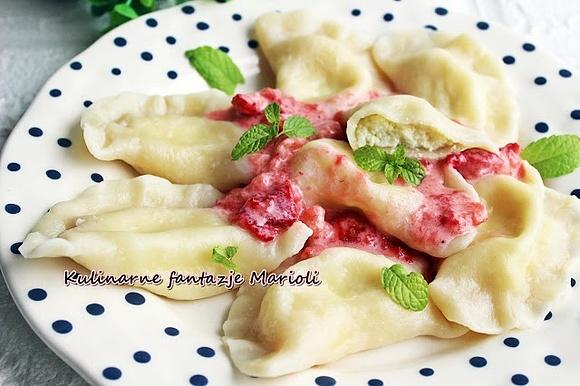 Pierogi z serem na słodko