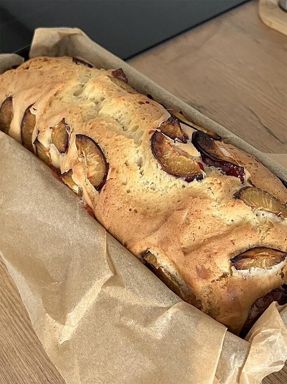 Szybkie ciasto ze śliwkami