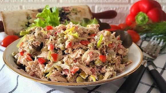 Pasta z tuńczyka i groszkiem