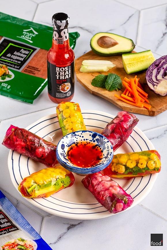Spring rolls z makaronem vermicelli i krewetkami