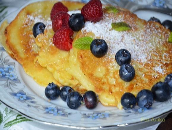 Ananas w cieście naleśnikowym