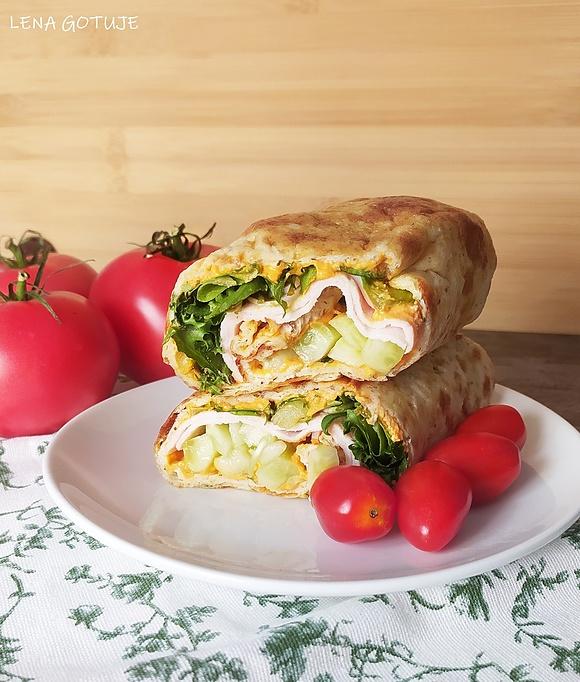 Wrap z sera wiejskiego