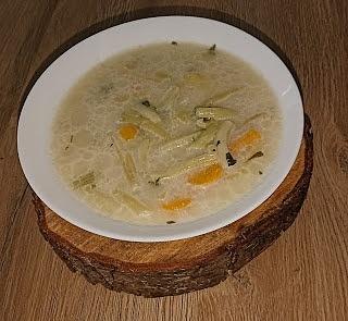 Zupa z żółtej fasolki szparagowej