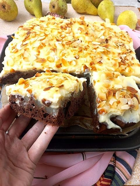 Ciasto z gruszkami i budyniem na oleju