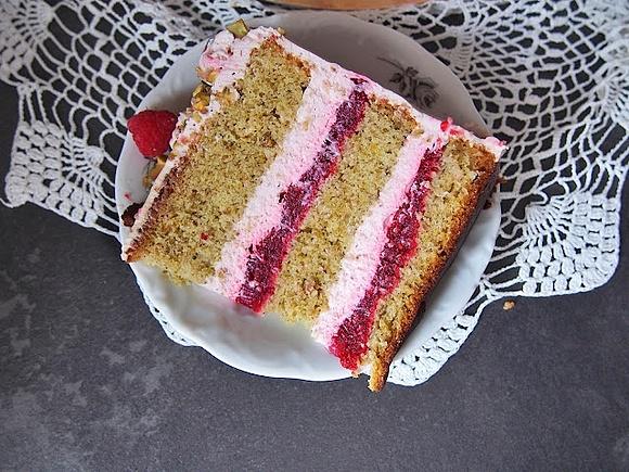 Pistacjowo Malinowy Tort