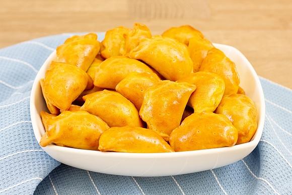 Pierogi pieczone w piekarniku z nadzieniem pieczarkowym i cukiniowo-marchewkowym