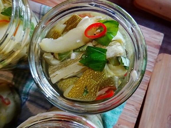 Sott’olio cukinia na zimę do słoików