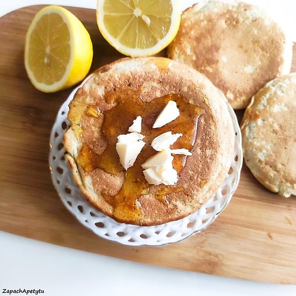 Cytrynowe pancakes z makiem