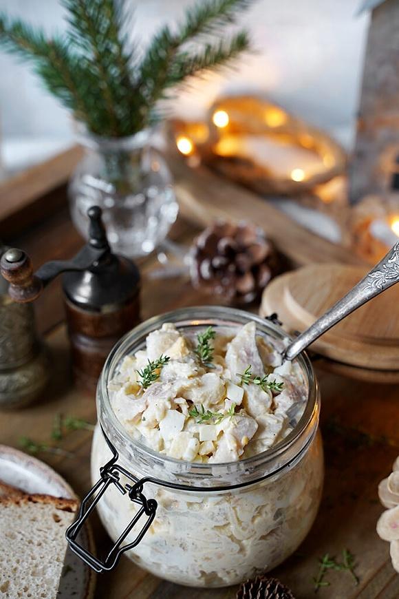 Forszmak ze śledzia - pyszna sałatka lub pasta do pieczywa