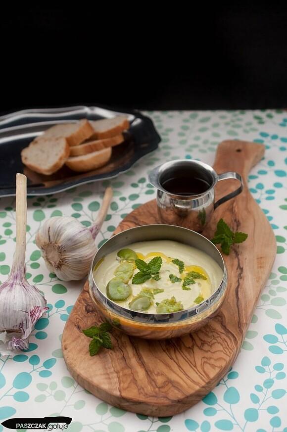 Hummus z bobu