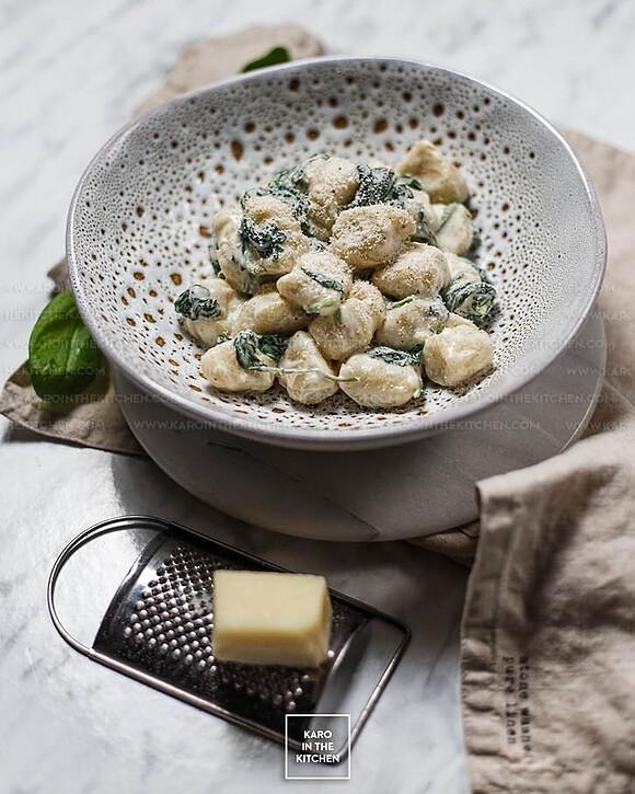 Gnocchi domowe z ziemniaków z parmezanem