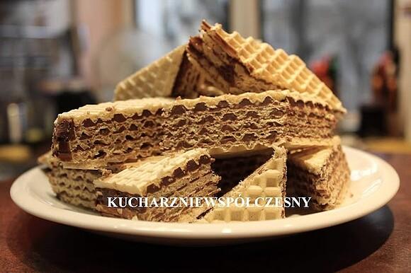 Wafle z kremem czekoladowym