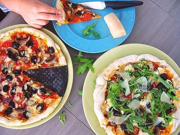 Domowa puchata pizza
