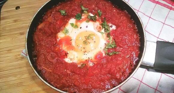 Szakszuka (shakshouka)
