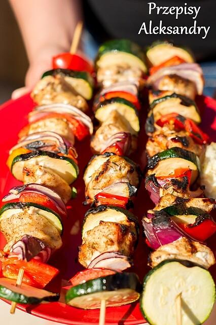 Kebab grecki z kurczakiem i warzywami