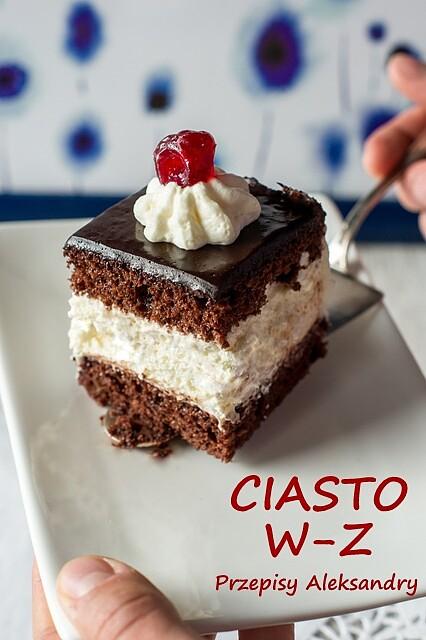 Wuzetka ciasto czekoladowe z dżemem i śmietaną