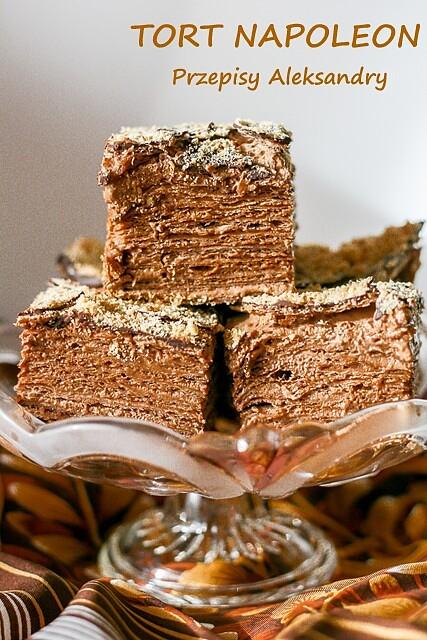 Czekoladowy napoleon tort wielowarstwowy