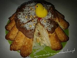 Wielkanocna babka kokosowa