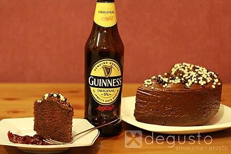 Czekoladowe ciasto z Guinnessem