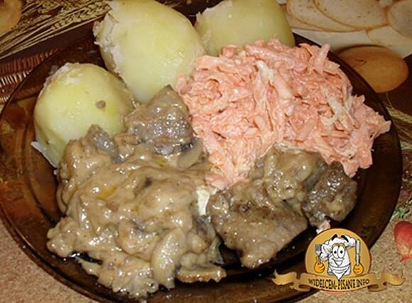 Wątróbka z pieczarkami i serem żółtym
