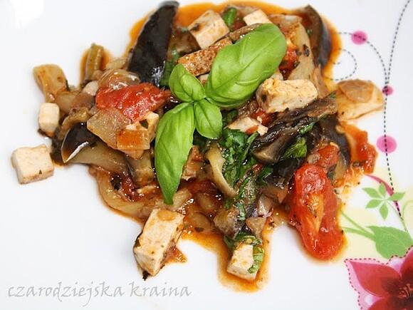 Bakłażan z tofu w pomidorach