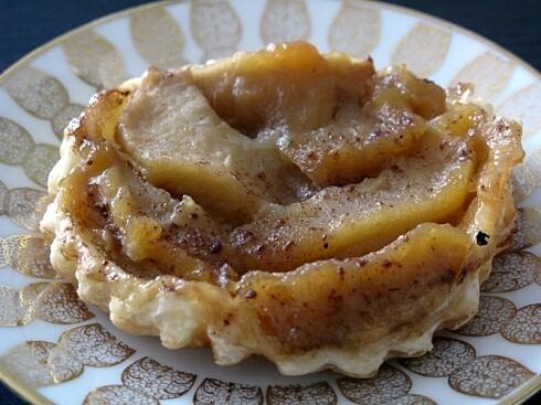 Tarta tatin z ciasta francuskiego