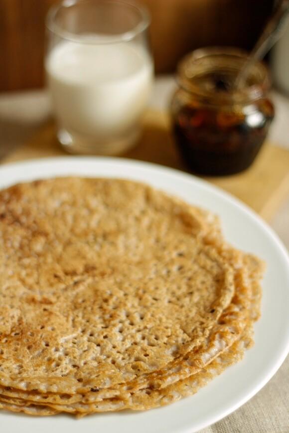 Naleśniki gryczane bez glutenu i nabiału